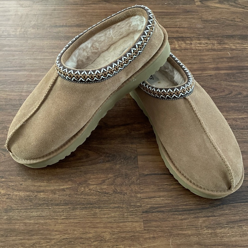 Ugg Tasman Slippers